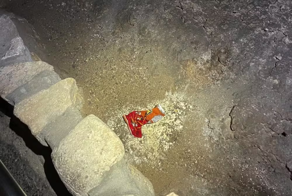Salgadinho na caverna