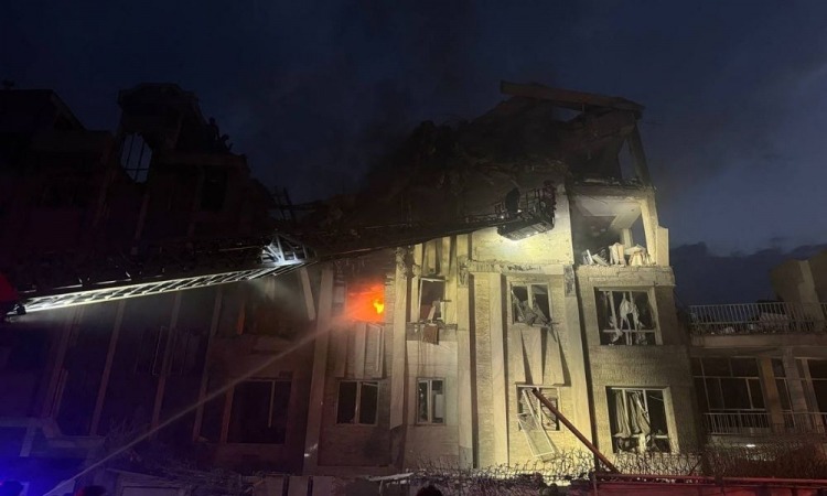 Alguns registros de como ficou o local após o bombardeio