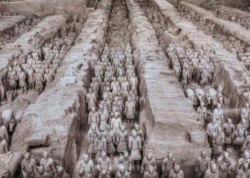 Turista invade museu na China