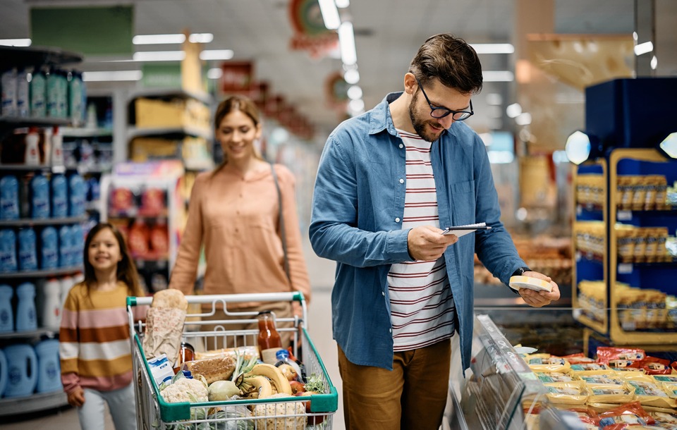 Confiança no emprego impulsiona intenção de consumo