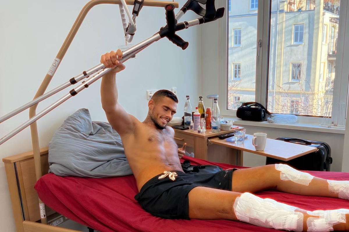 Influenciador faz cirurgia de alongamento nas pernas