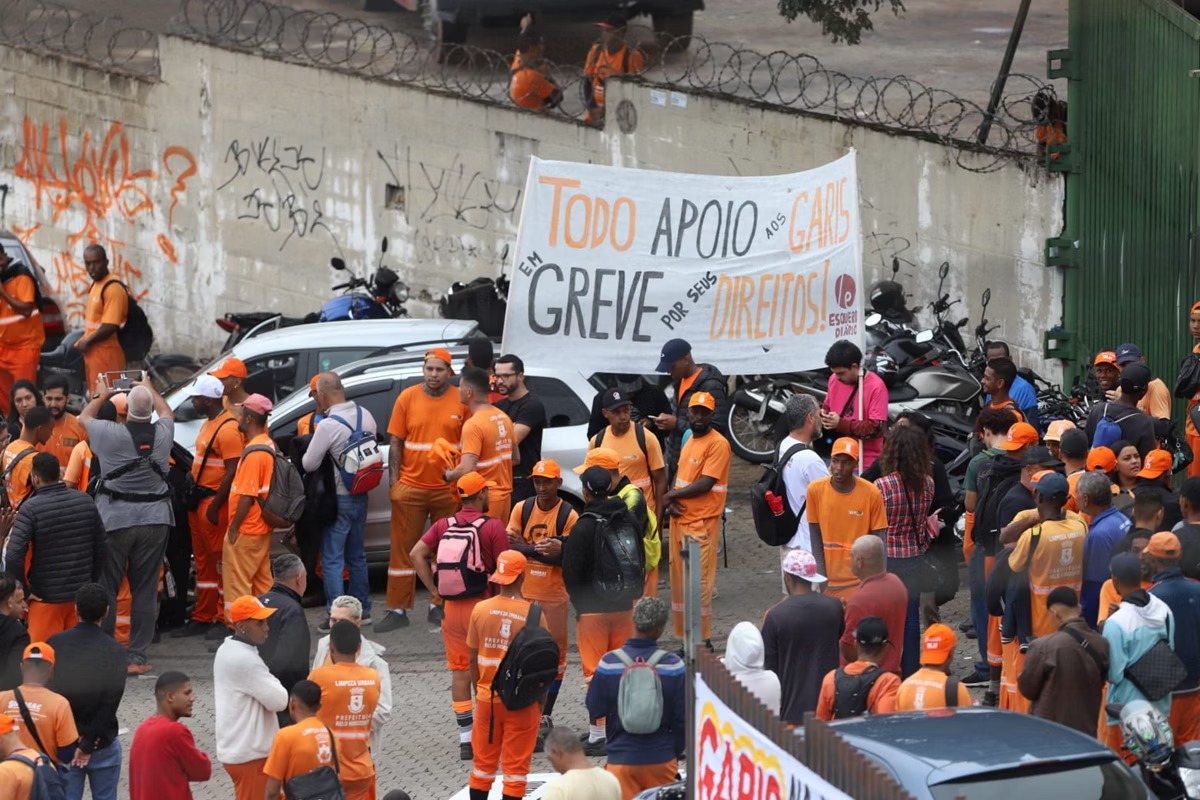 Greve dos garis em BH termina após três dias de paralisação total