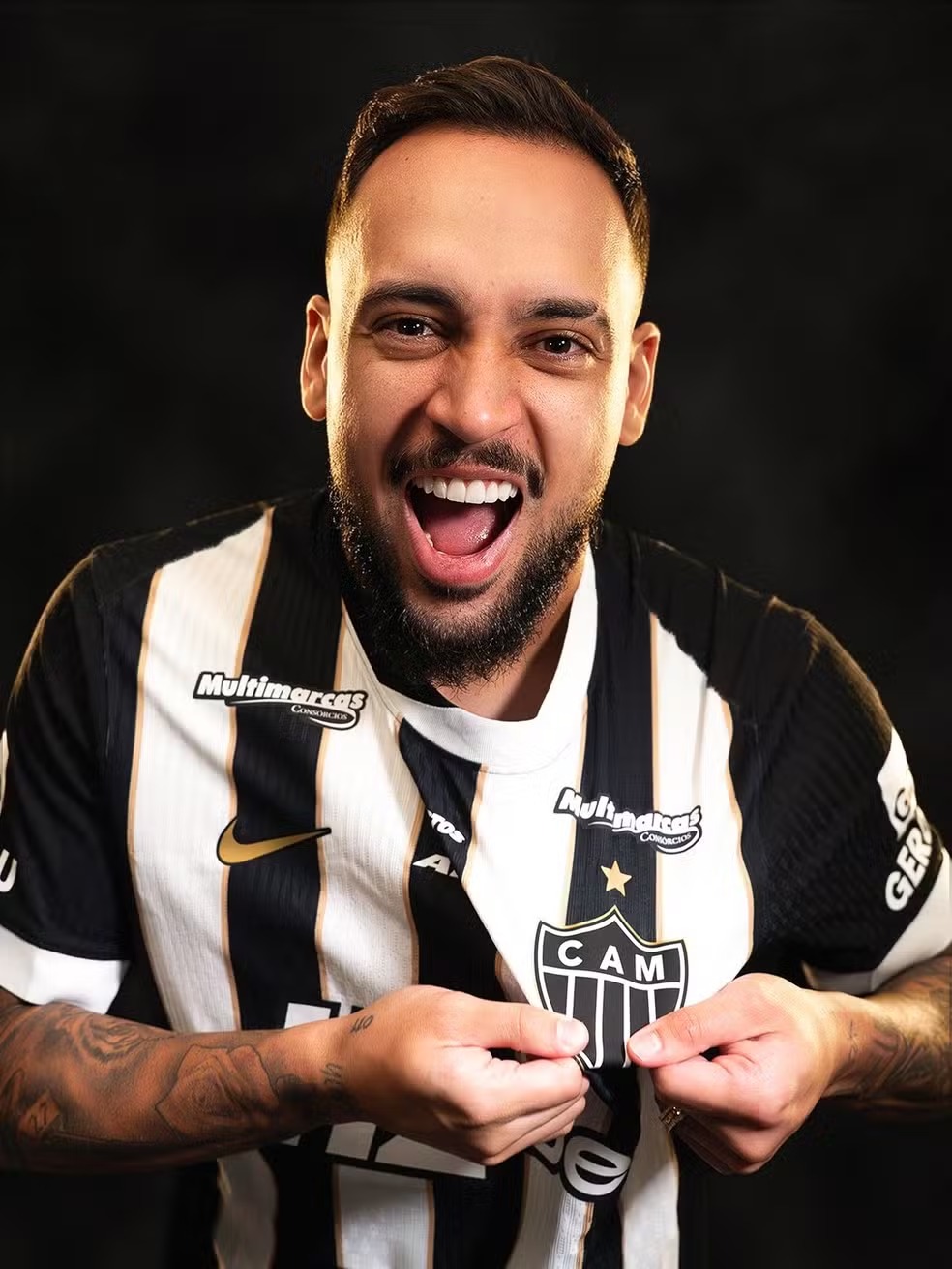 Atlético confirma contratação de Maycon por três temporadas