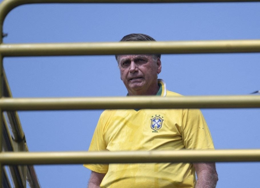 Bolsonaro é ouvido após associar sigla CPX a traficantes e a Lula