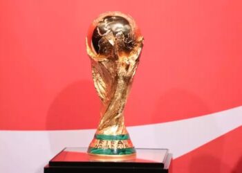 Taça da Copa do Mundo 2026 inicia tour pelo Brasil