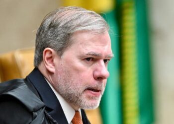 Toffoli se declara suspeito em ação sobre CPI do Banco Master