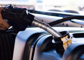 Petrobras reajusta preço do diesel e combustível pode chegar a R$ 6,40 em Belo Horizonte