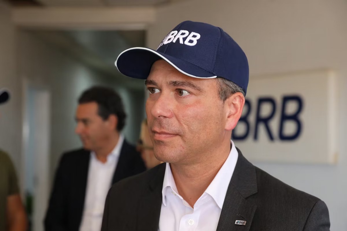 Operação apura esquema envolvendo BRB, PicPay e ex-integrantes do governo do DF