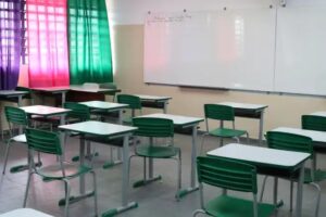 BH pode repor aulas até 2027 após greve na rede municipal de ensino