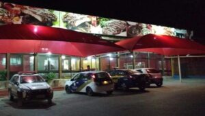 Mulher morre após comer escondidinho de camarão