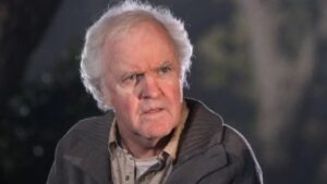 Ator James Handy morre após ser esfaqueado na Califórnia