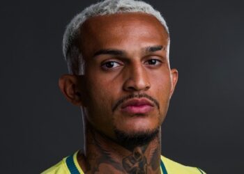 Wesley é cortado da Seleção após lesão