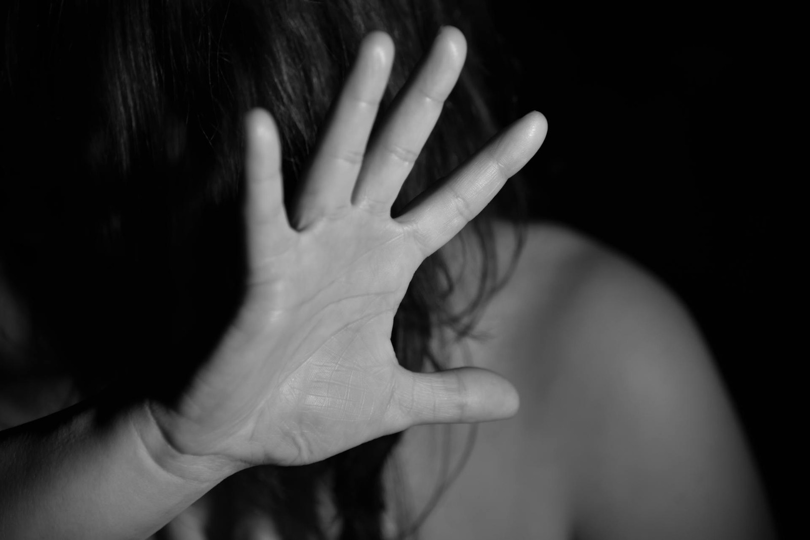 Estupro coletivo contra adolescente em Contagem