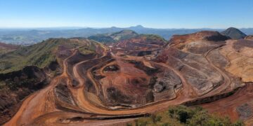 Mineração ilegal na Serra do Curral leva 11 pessoas à prisão durante operação em BH
