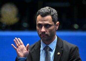 Republicanos descarta candidatura de Cleitinho ao Governo de Minas