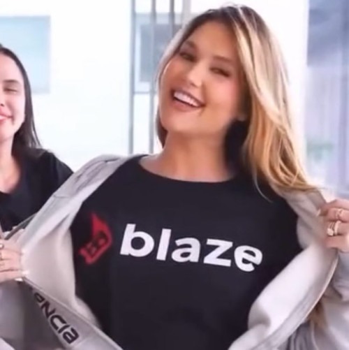 Virginia Fonseca e Blaze processados