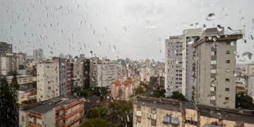 Temporal com granizo e ventos de até 100 km/h coloca Grande BH e 211 cidades de MG em alerta