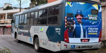 Motorista é rendido e obrigado a derrubar câmera do Olho Vivo em BH