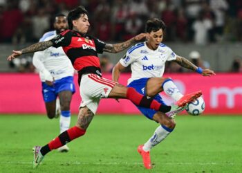 Cruzeiro x Flamengo se enfrentam no Mineirão após eliminação na Libertadores
