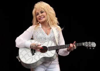 Dolly Parton morre aos 80 anos após breve batalha contra o câncer