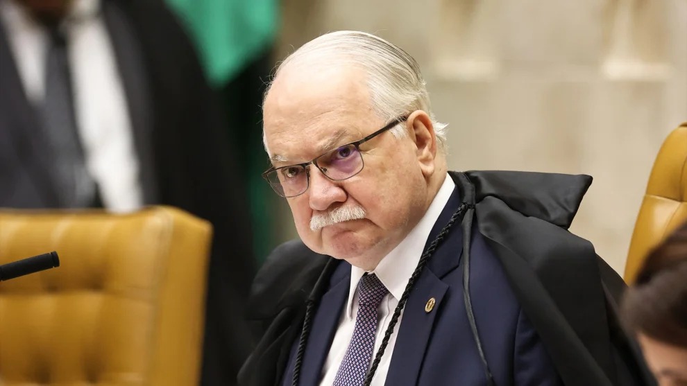 Fachin cancela sessão