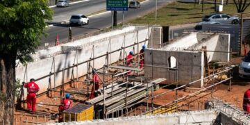 BR-356 ficará totalmente interditada a partir do meio-dia para obra do trevo do BH Shopping