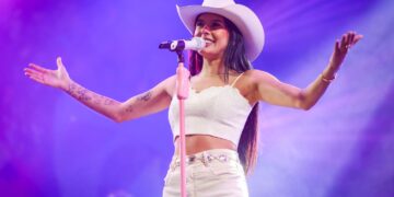 Show de Ana Castela segue suspenso pela Justiça em cidade de Minas Gerais
