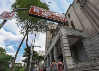 Reajuste dos servidores de BH