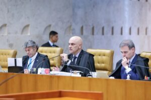 Bate-boca entre ministros durante sessão do STF sobre Alexandre de Moraes