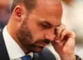 Eduardo Bolsonaro é demitido da Polícia Federal por abandono de cargo