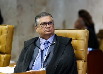 Dino manda PF investigar ataques a imagens religiosas em Minas e outros 6 estados