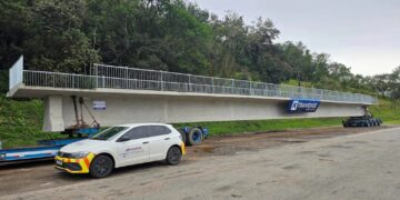 BR-381 terá interdição total durante a madrugada para instalação de viga de passarela